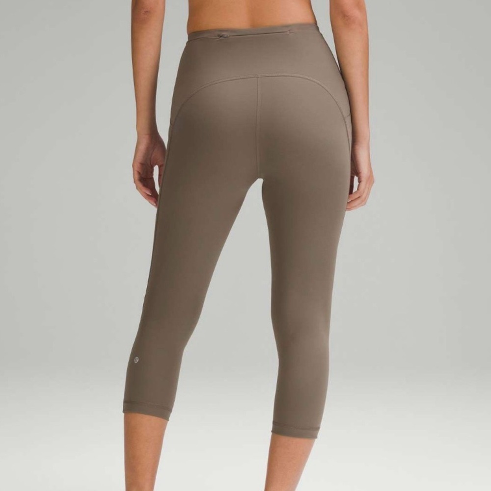 Lululemon Swift Speed High-Rise Crop